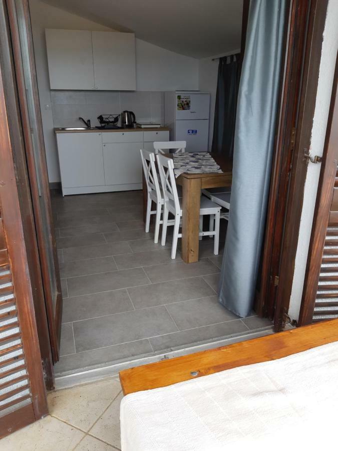 Apartments Vukelic Starigrad Paklenica Ngoại thất bức ảnh